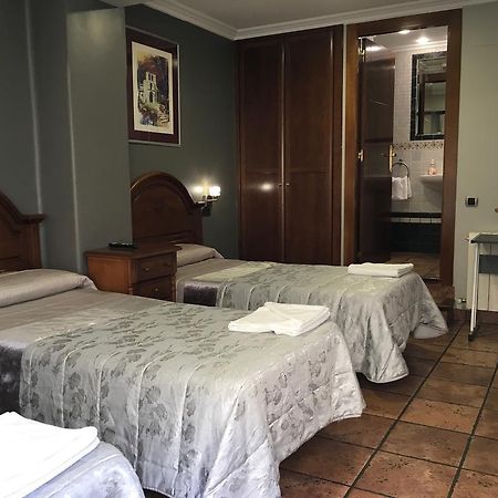 Pension La Redonda Logrono Luaran gambar