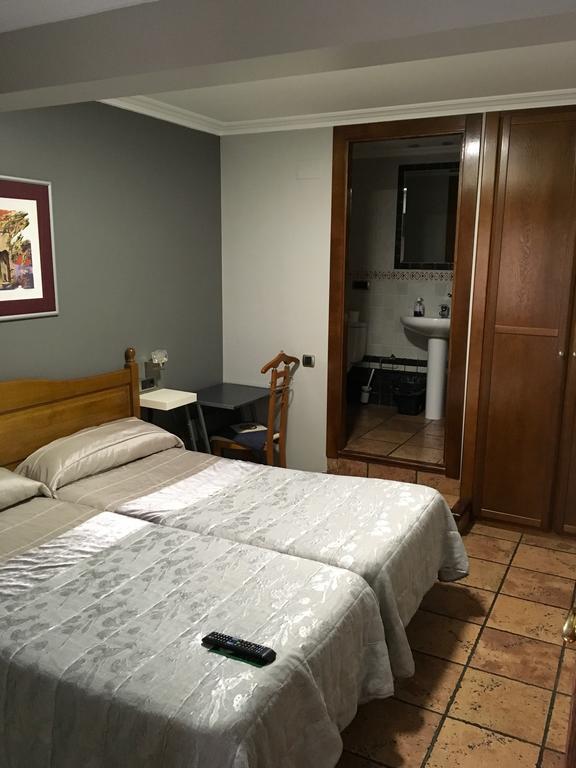 Pension La Redonda Logrono Luaran gambar